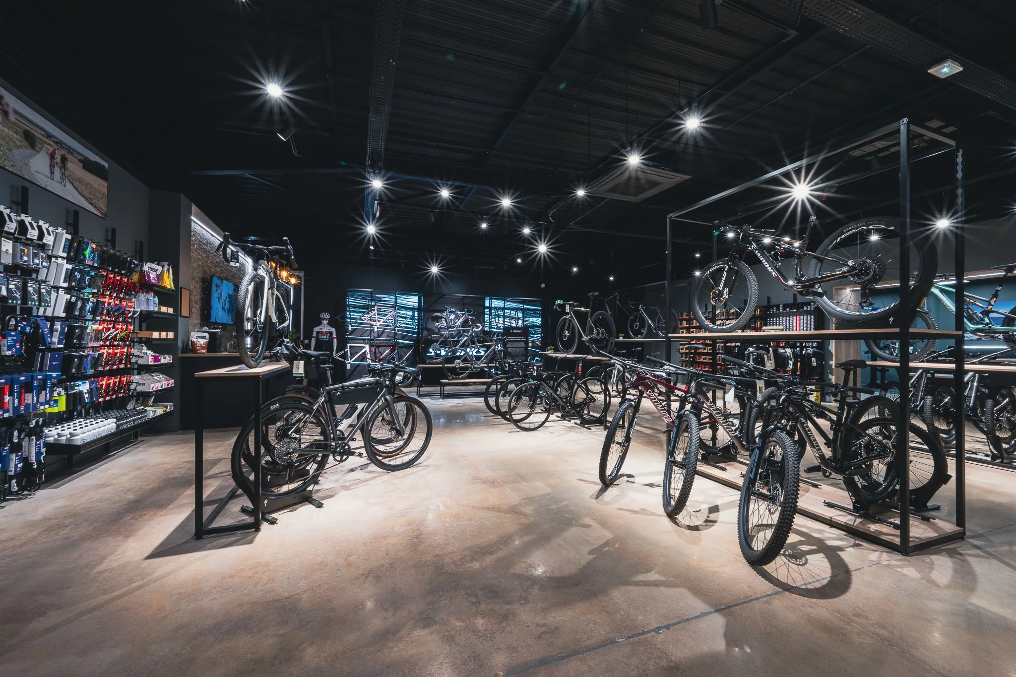 Magasins — chantier SPRO : Specialized Vannes