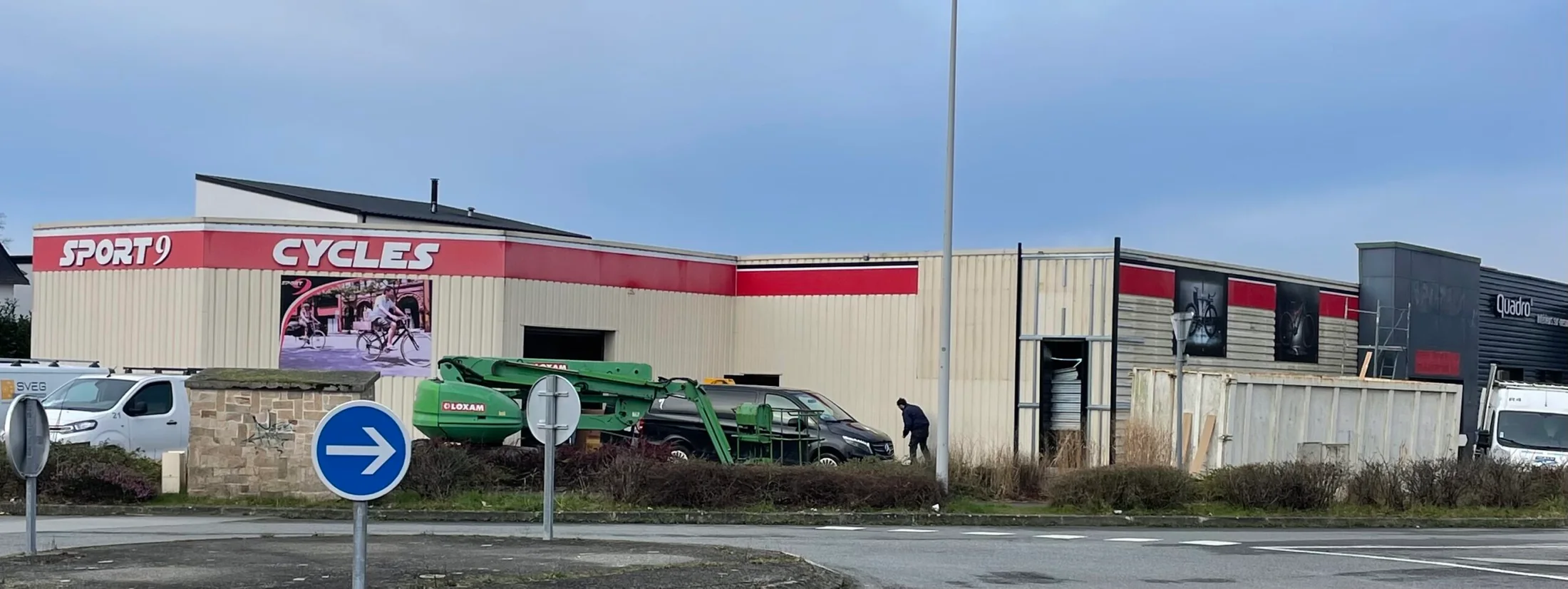 Ravalements extérieurs — chantier SPRO : Specialized Vannes